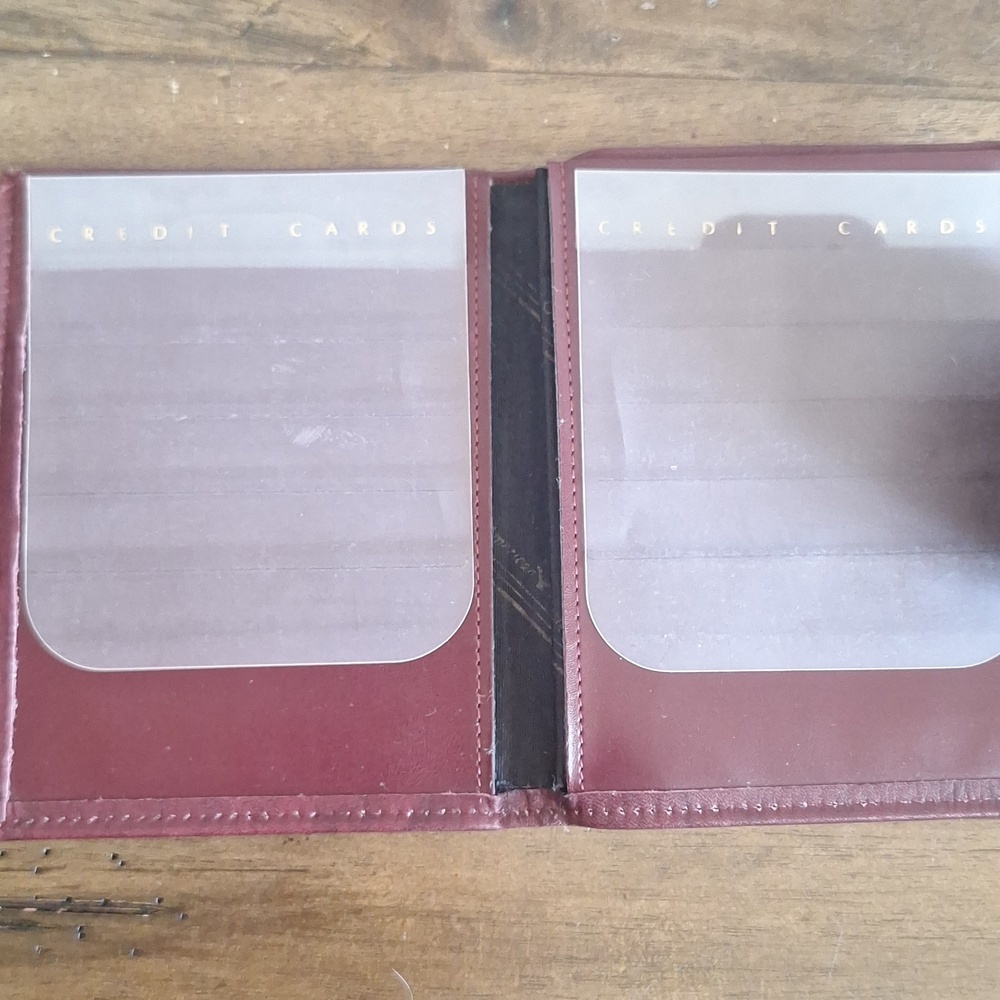 Vintage Rolfs Cowhide Wallet | Oxblood Leather Floral Embossed | Rare Key Slots - Picture 6 of 16